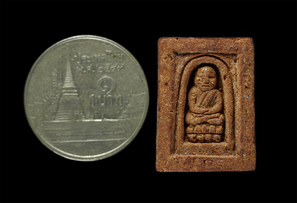 29Jul24 (54)cย.jpg - พระสมเด็จหลวงพ่อทวด พิมพ์สมเด็จเนื้อว่าน วัดห้วยมงคล จ.ประจวบคีรีขันธ์ ที่ระลึกสร้างพระบรมสารีริกธาตุศรีลังกา ครบรวบ 1 ปี ปี2548 เนื้อผงพุทธคุณ ผงว่าน [..] | https://kamulet.in.th